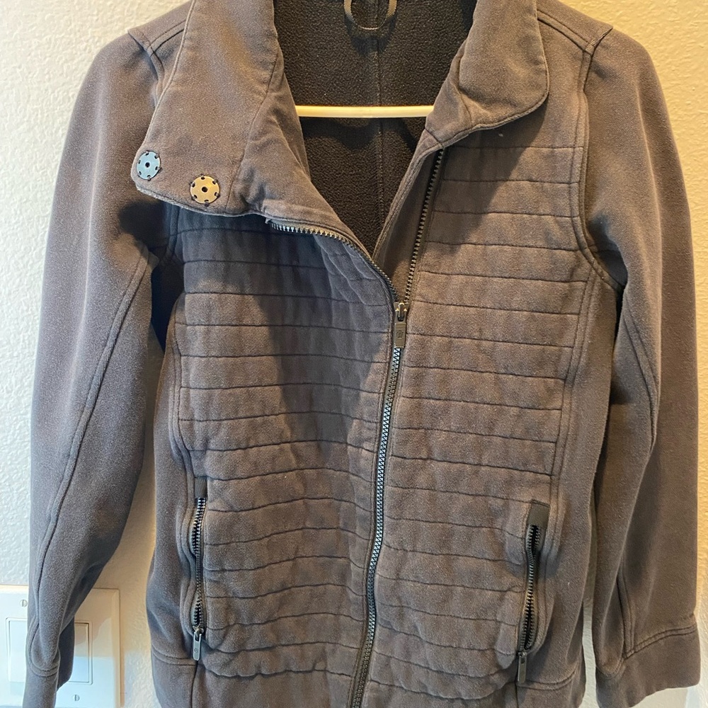 Lululemon Gray Jacket with Zipper